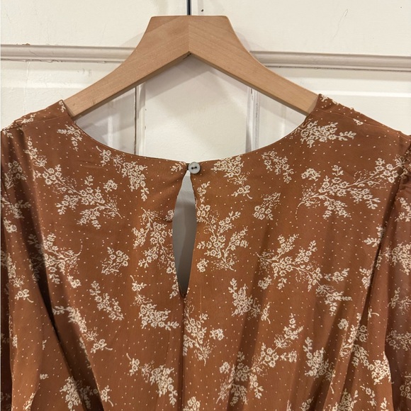 She & Sky Floral Mini Dress - Picture 5 of 6